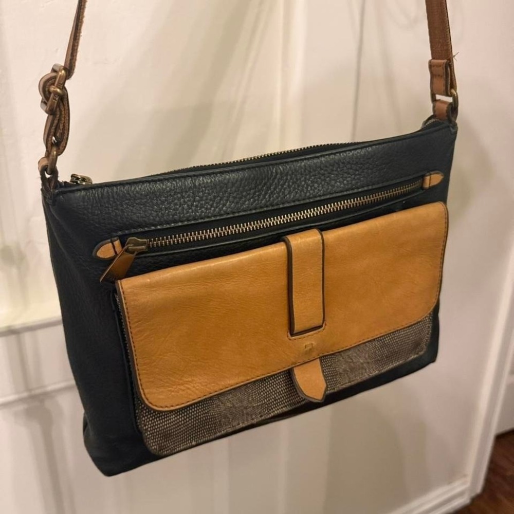 Fossil brown leather crossbody bag #leather #crossbody